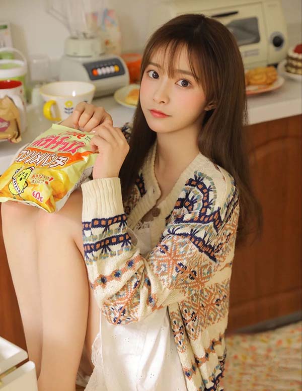 芝加哥伴游大学生