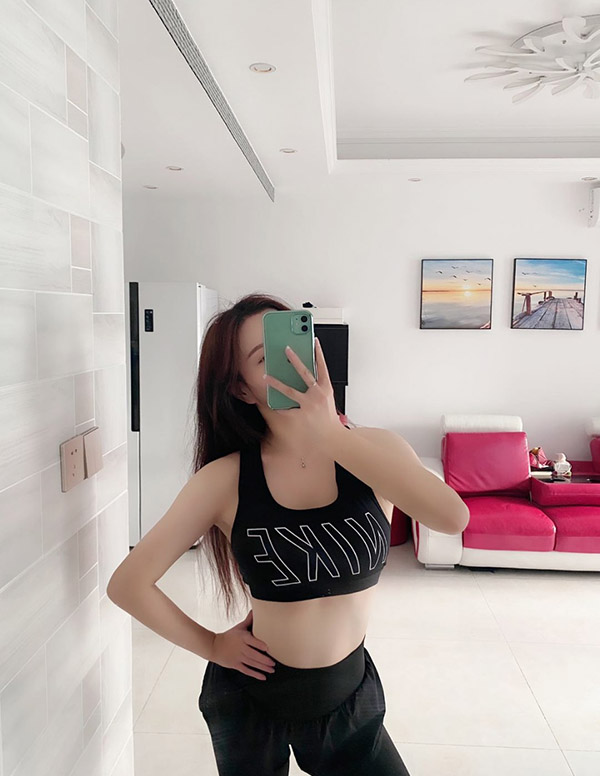 伦敦大学生伴游