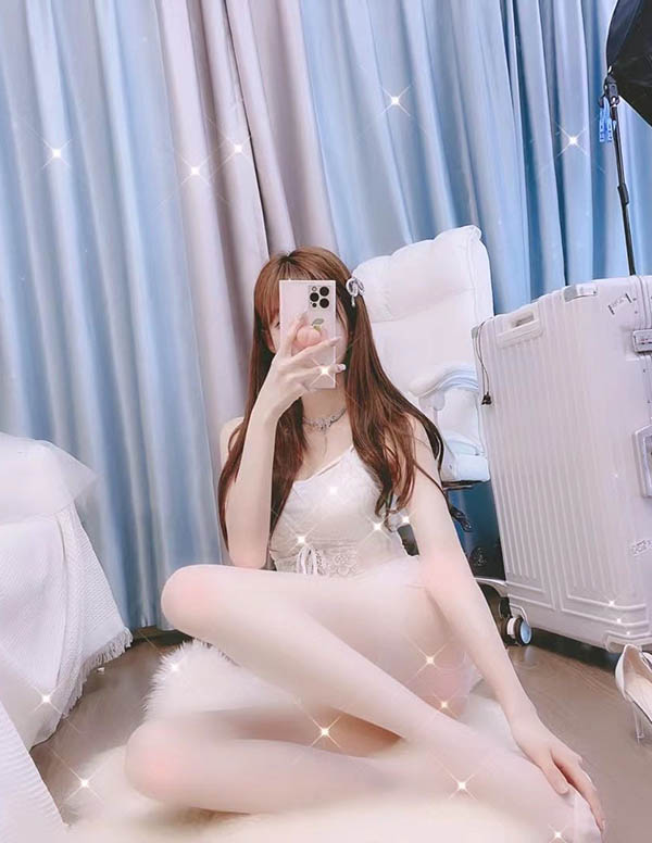 巴黎外围模特经纪人